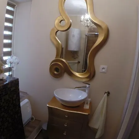 Karkonoskie Noce I Dnie דירה