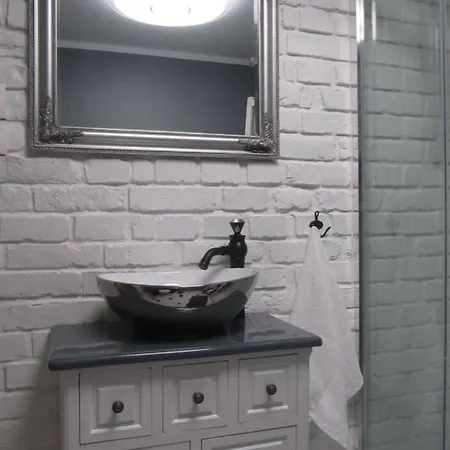 Karkonoskie Noce I Dnie דירה *