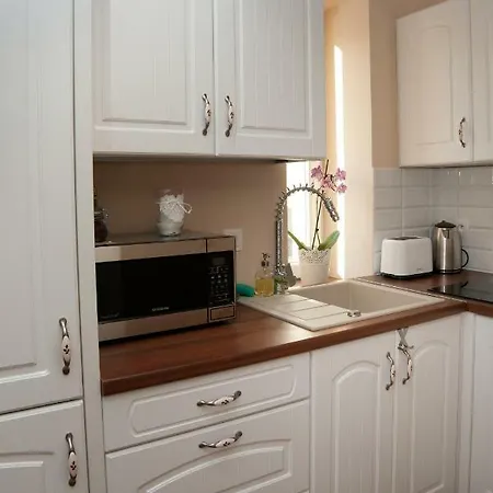 Karkonoskie Noce I Dnie ילנייה גורה