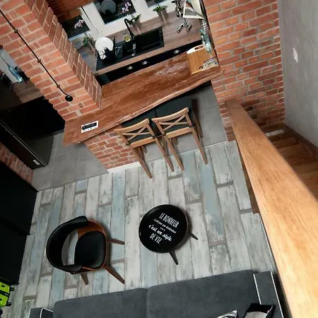 Karkonoskie Noce I Dnie ילנייה גורה